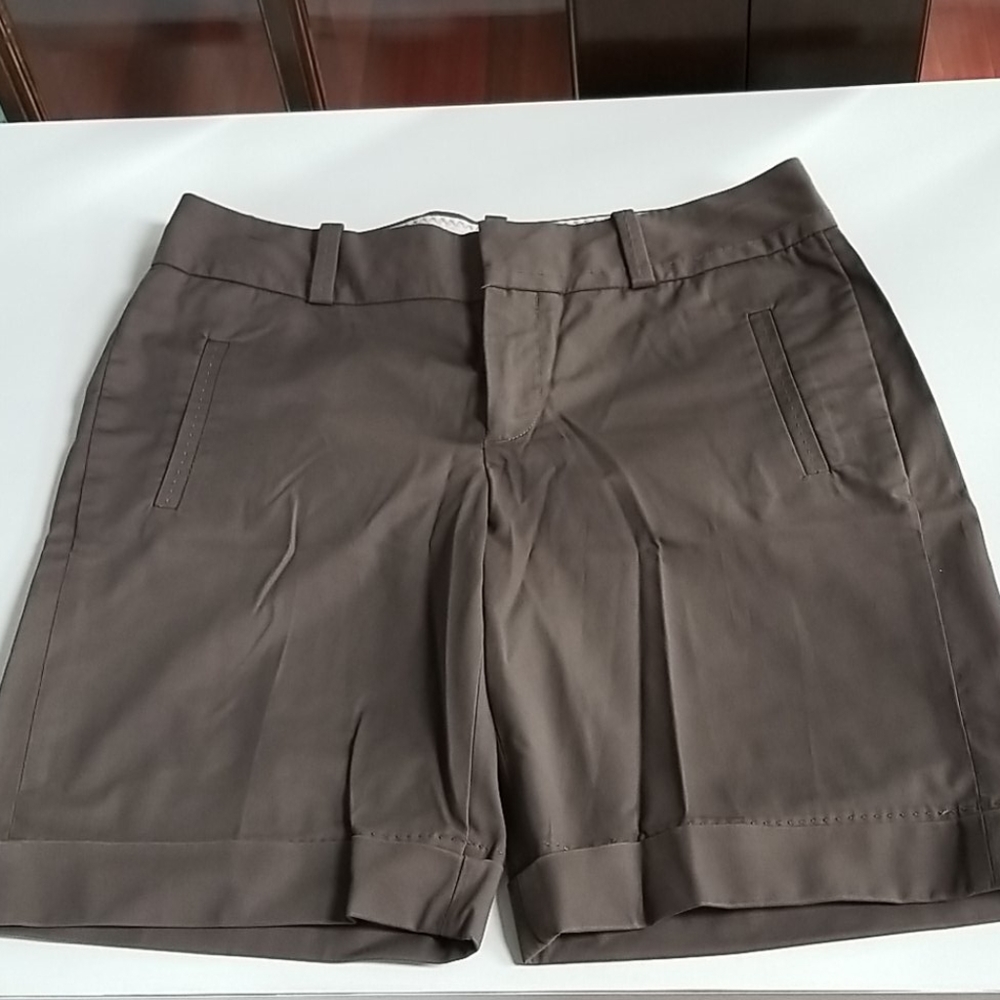 Banana Republic shorts New size 4